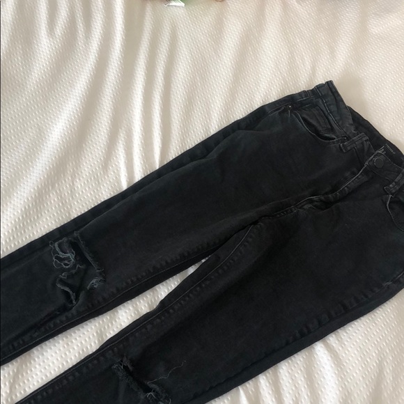Forever 21 Denim - Washed out black ripped jeans Forever 21 Denim - Washed out black ripped jeans